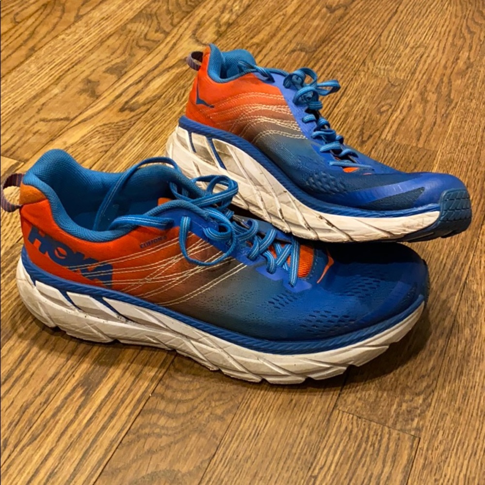 HOKA ONE ONE Clifton 6 M9